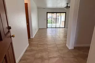 365 Foxmeadow Way, Los Banos, CA 93635 - Photo 5