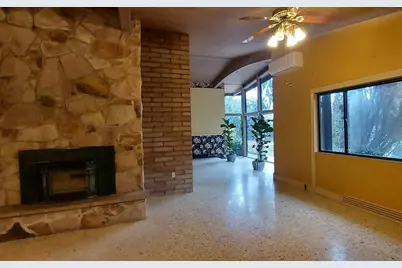 1041 Ruth Avenue, Yuba City, CA 95993 - Photo 15