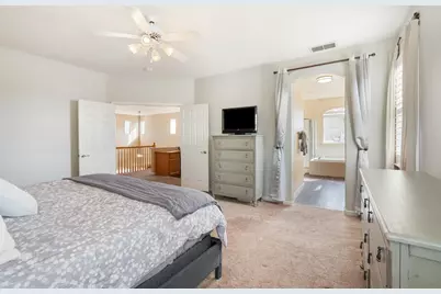 2924 Chateau Montelena Way, Sacramento, CA 95834 - Photo 17