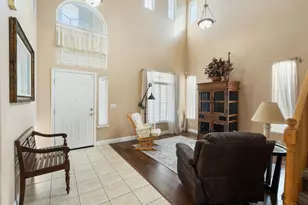 2924 Chateau Montelena Way, Sacramento, CA 95834 - Photo 5