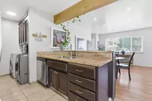 8039 Glen Valley Cir, Citrus Heights, CA 95610 - Photo 9