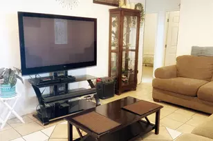 226 7th St, Los Banos, CA 92625 - Photo 7