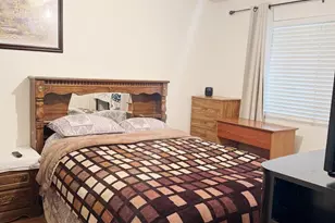 226 7th St, Los Banos, CA 92625 - Photo 17