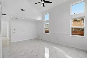 9100 Lakemont Dr, Elk Grove, CA 95624 - Photo 5