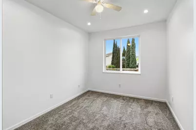 9100 Lakemont Drive, Elk Grove, CA 95624 - Photo 31