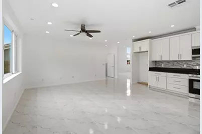 9100 Lakemont Drive, Elk Grove, CA 95624 - Photo 17