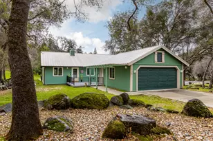 17591 Foxtail Dr, Penn Valley, CA 95946 - Photo 1