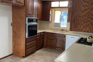 2113 Milford Ln, Modesto, CA 95355 - Photo 3