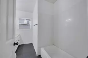 2611 Alhambra Blvd, Sacramento, CA 95817 - Photo 25