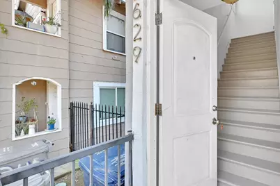 2611 Alhambra Boulevard, Sacramento, CA 95817 - Photo 27