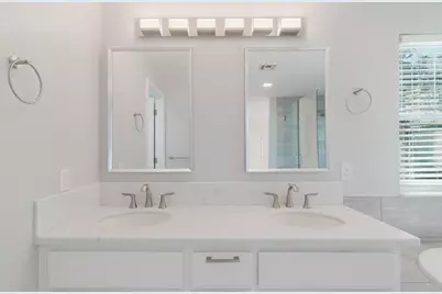 4 Marina Blue Court, Sacramento, CA 95831 - Photo 11