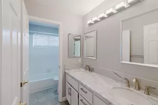 4 Marina Blue Ct, Sacramento, CA 95831 - Photo 5