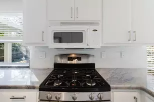 4 Marina Blue Ct, Sacramento, CA 95831 - Photo 5