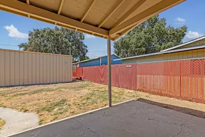 1320 Aurora Street, Modesto, CA 95351 - Photo 17