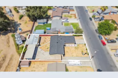 1320 Aurora Street, Modesto, CA 95351 - Photo 23