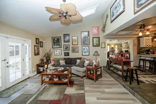 413 Redford Ln, Modesto, CA 95350 - Photo 17