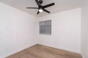 8556 Travary Way, Antelope, CA 95843 - Photo 21