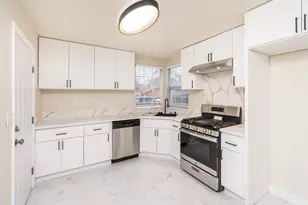 8556 Travary Way, Antelope, CA 95843 - Photo 17