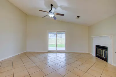 411 N Santa Monica, Los Banos, CA 93635 - Photo 15