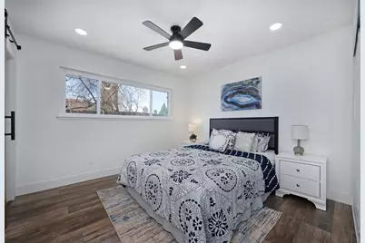 5447 Bootjack Drive, Sacramento, CA 95842 - Photo 27