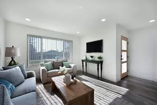 5447 Bootjack Dr, Sacramento, CA 95842 - Photo 9