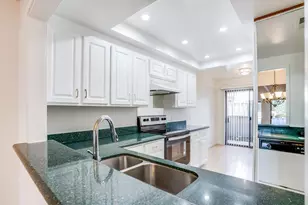 6023 Montgomery Corner, San Jose, CA 95135 - Photo 15