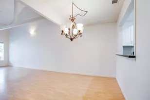 6023 Montgomery Corner, San Jose, CA 95135 - Photo 7