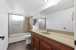 7950 Bar Du Ln, Sacramento, CA 95829 - Photo 31