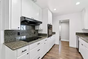 7950 Bar Du Ln, Sacramento, CA 95829 - Photo 15