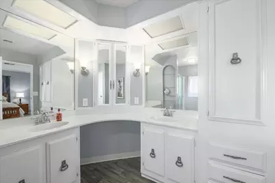 Raymond Lane, Folsom, CA 95630 - Photo 23