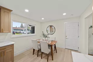 4905 Heatherdale Ln, Carmichael, CA 95608 - Photo 9