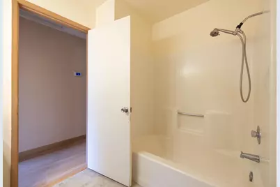 8704 Pacific Hills Way, Sacramento, CA 95828 - Photo 25