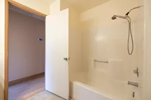 8704 Pacific Hills Way, Sacramento, CA 95828 - Photo 25