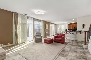 937 Sierra Park Ln, Sacramento, CA 95864 - Photo 23