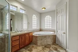 937 Sierra Park Ln, Sacramento, CA 95864 - Photo 11