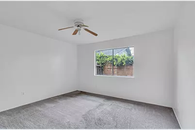 7124 Kelley Drive, Stockton, CA 95207 - Photo 11