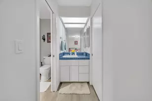 943 Shore Breeze Dr, Sacramento, CA 95831 - Photo 63