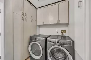 943 Shore Breeze Dr, Sacramento, CA 95831 - Photo 51