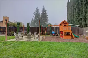 12088 Combine Ct, Waterford, CA 95386 - Photo 21