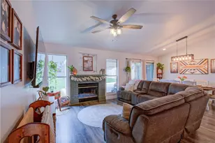 12088 Combine Ct, Waterford, CA 95386 - Photo 3