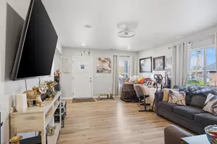 8708 Wilson St, Patterson, CA 95363 - Photo 13