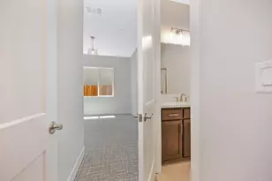 2097 Pogonia St, Roseville, CA 95747 - Photo 33