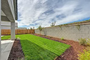 2097 Pogonia St, Roseville, CA 95747 - Photo 43