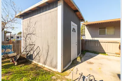 California Loop, Sacramento, CA 95823 - Photo 7