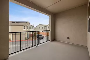 14545 Southpointe Dr, Folsom, CA 95630 - Photo 11