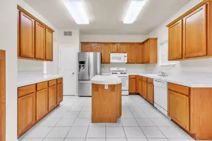 2696 Screech Owl Way, Sacramento, CA 95834 - Photo 17