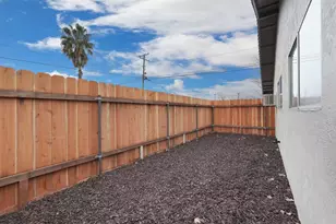 445 Mission St, Lodi, CA 95240 - Photo 47