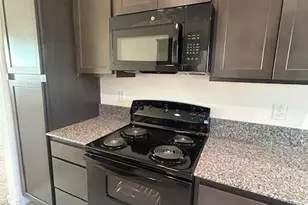 147 Squaw Vly Dr, Merced, CA 95341 - Photo 3