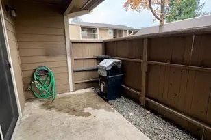 9160 Madison Ave, Fair Oaks, CA 95628 - Photo 17