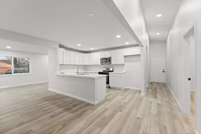 864 W 5th Street, Stockton, CA 95206 - Photo 11